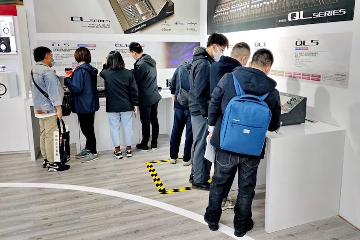 展会回顾 | 第20届广州国际专业灯光、音响展览会收官，EMC易倍展位精彩纷呈！